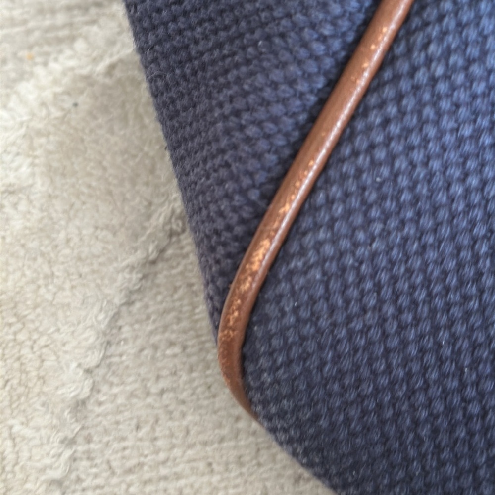 Michael Kors Hand Bag - Picture 12 of 15